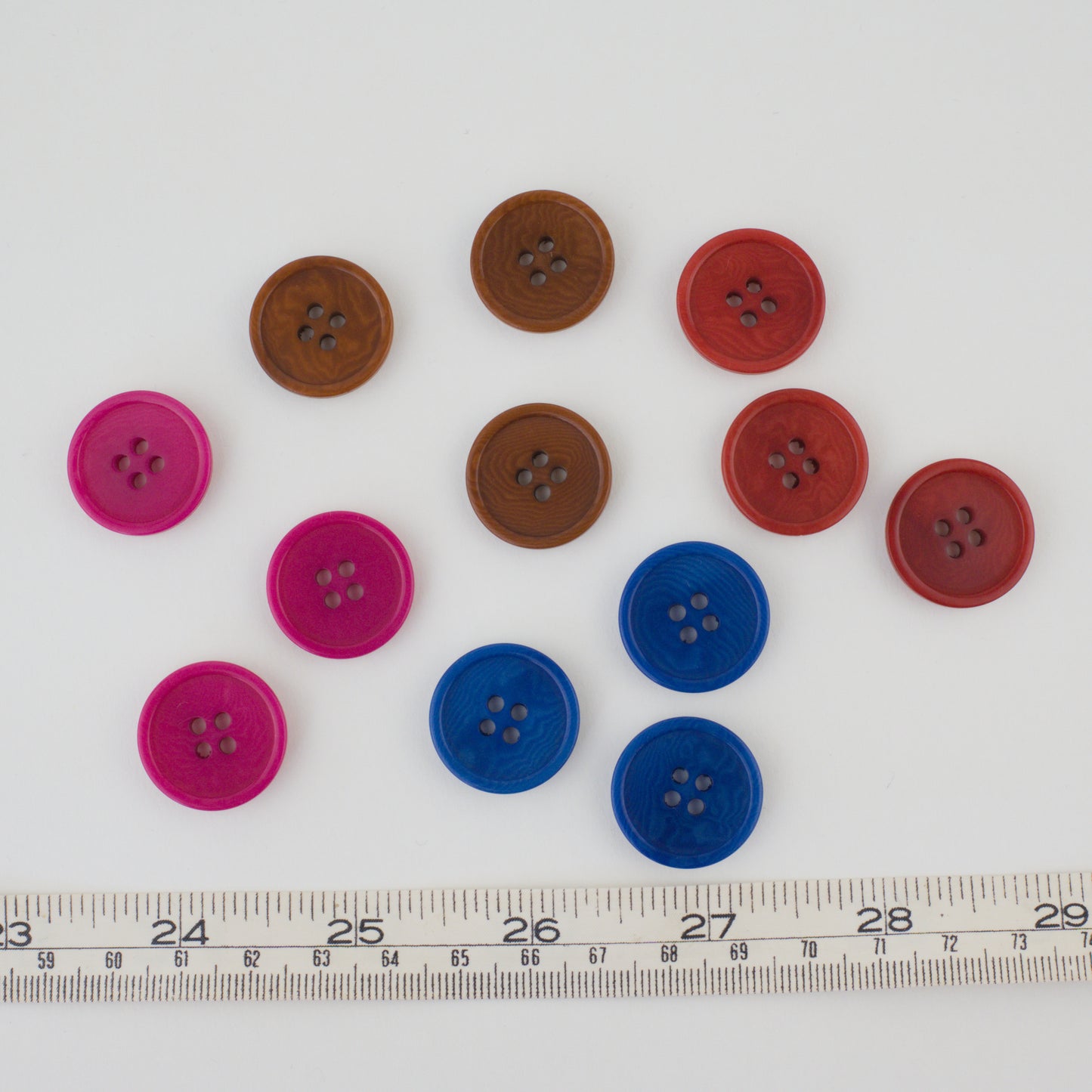 Dyed Corozo Button 18mm with Ridge