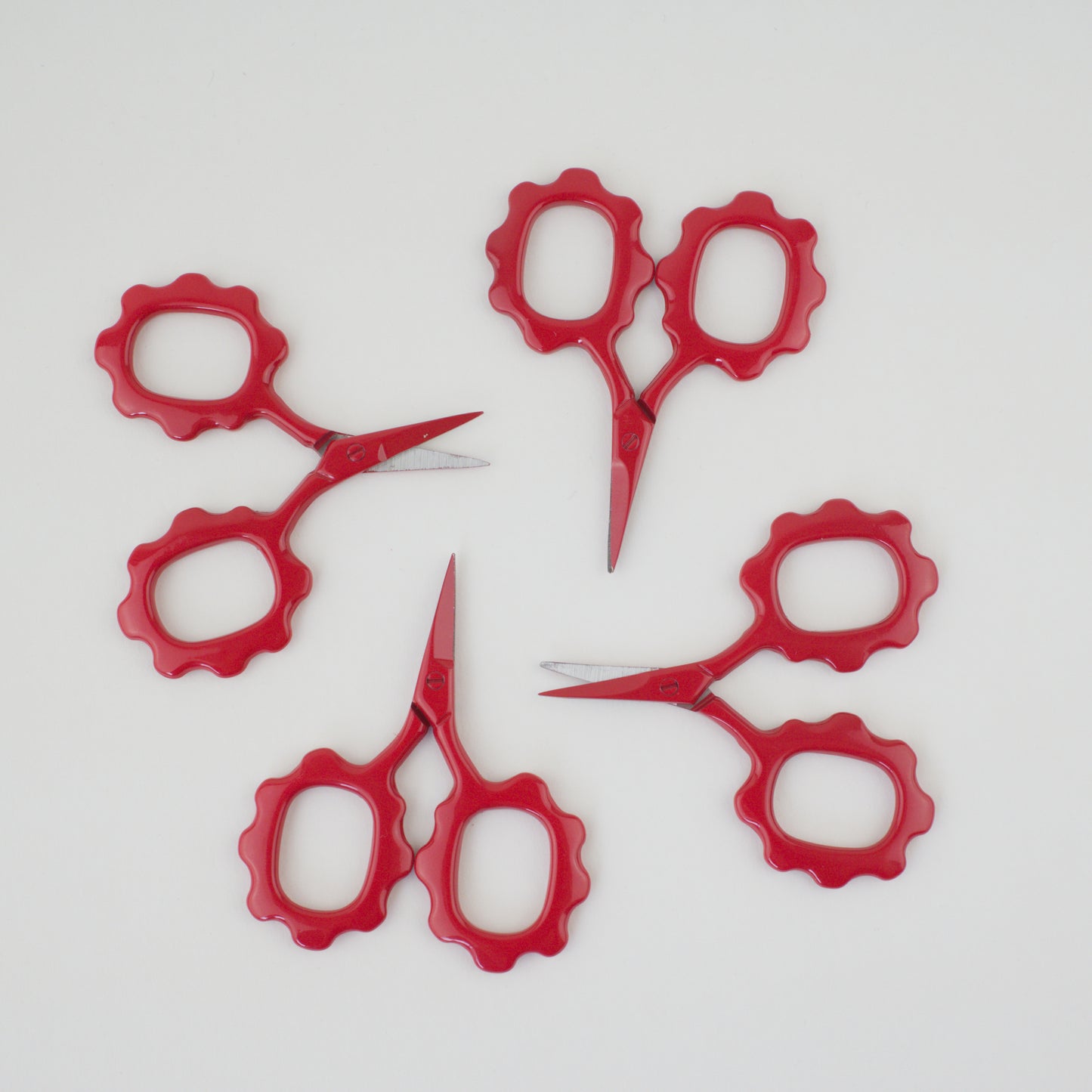 Red Scallop Handle Embroidery Scissors
